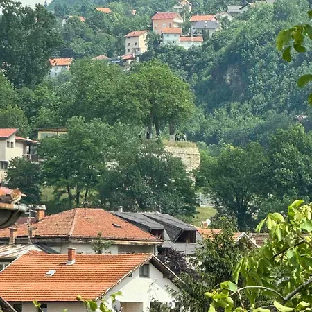 Apartman M *